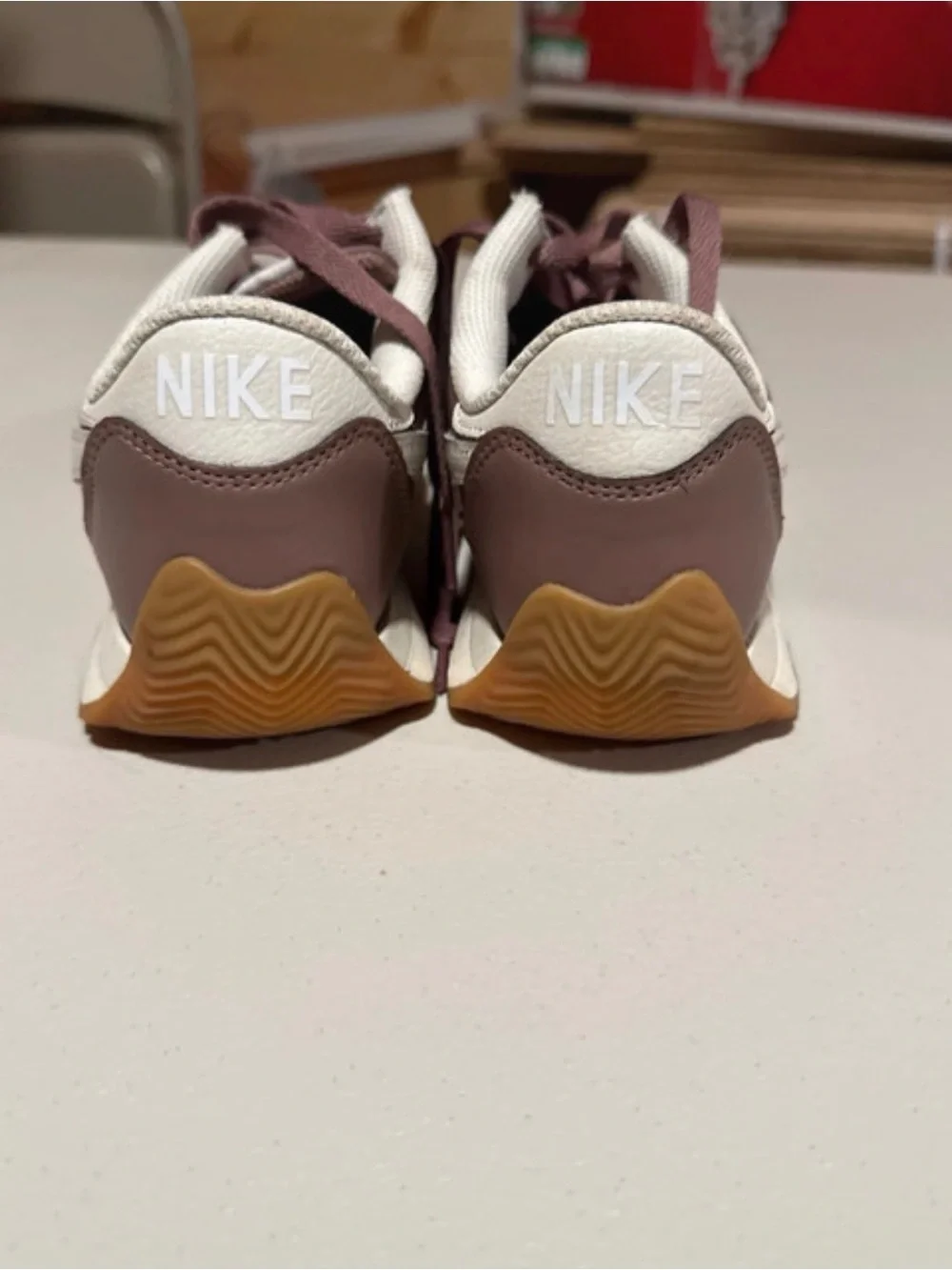 Nike classic low